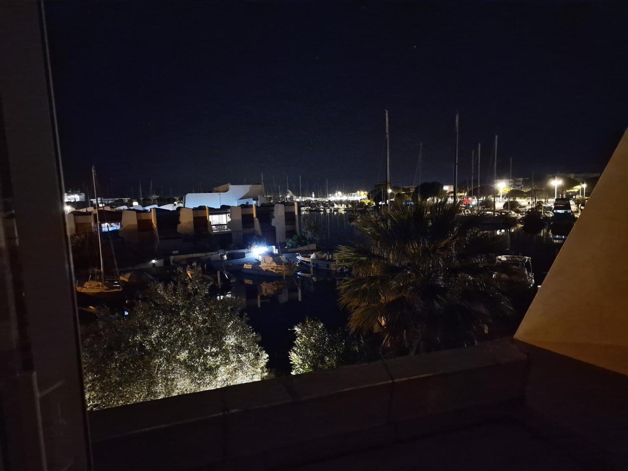 Marina Exceptionnelle - 8 Pers - 120 M2 Vue Mer - Suites Parentales - Cinema - Ponton Le Grau-du-Roi Luaran gambar